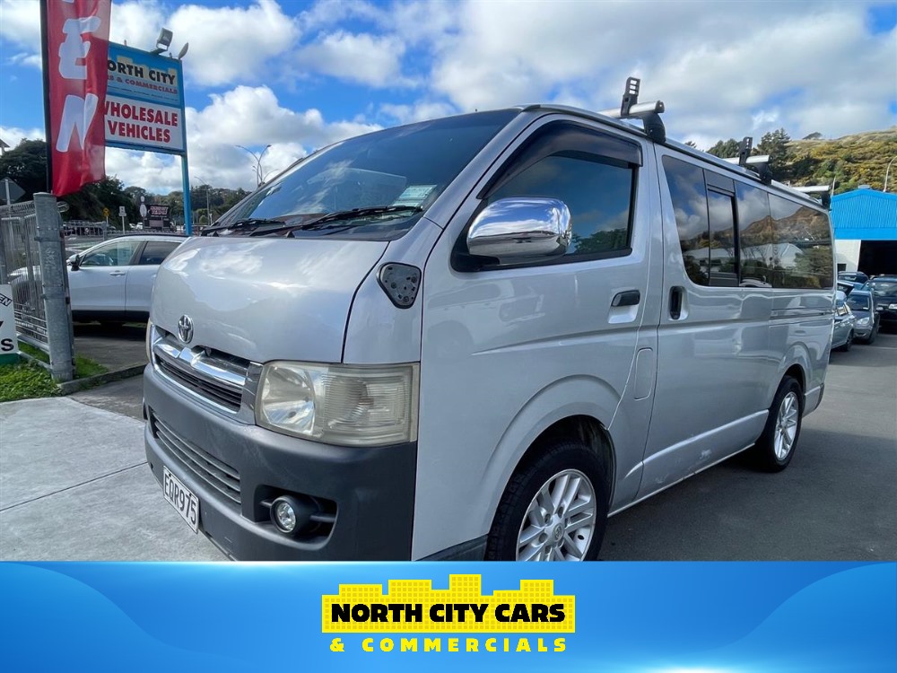 2004 Toyota Hiace Station Wagon Automatic